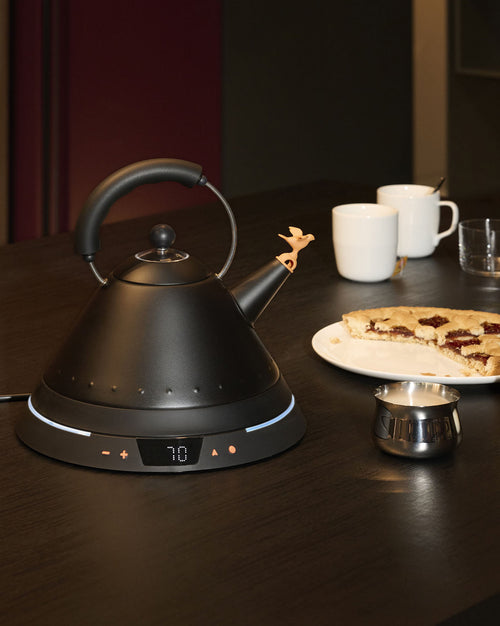 MG32 Default Title Electric kettle. European plug Alessi 1