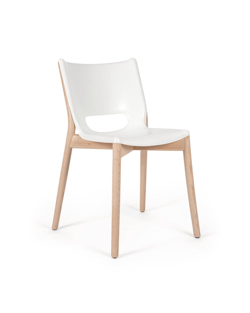 Poêle Collection white Monoshell chair Alessi 2